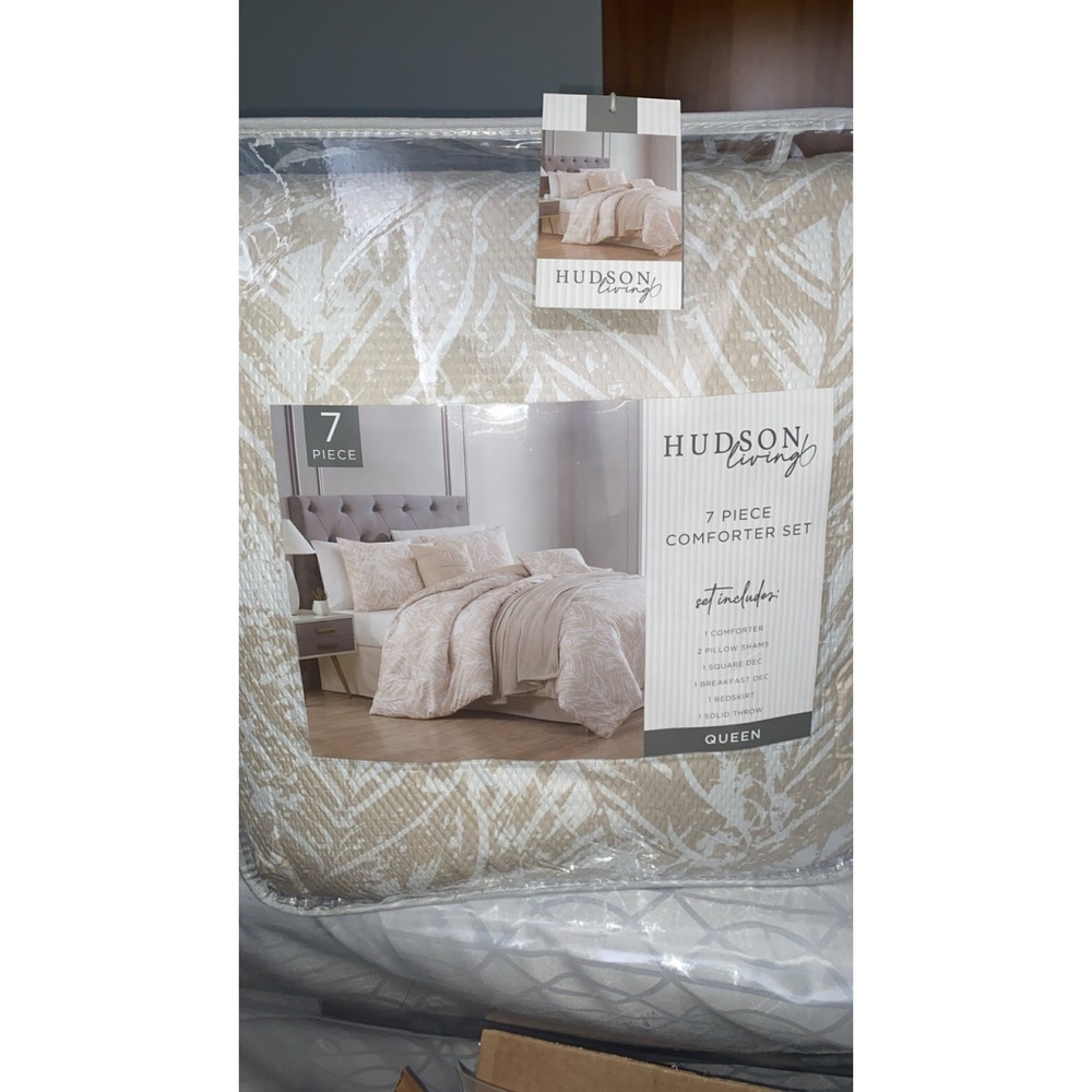 Hudson Living Comforter Set 7 Piece Decorative Throw Queen Beige White